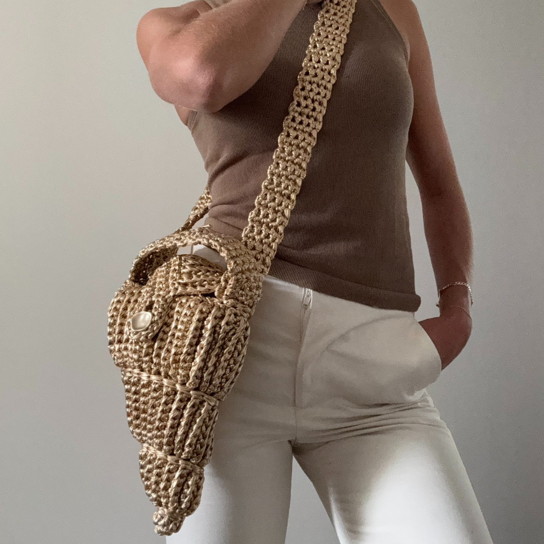The Whelk Shoulder Strap